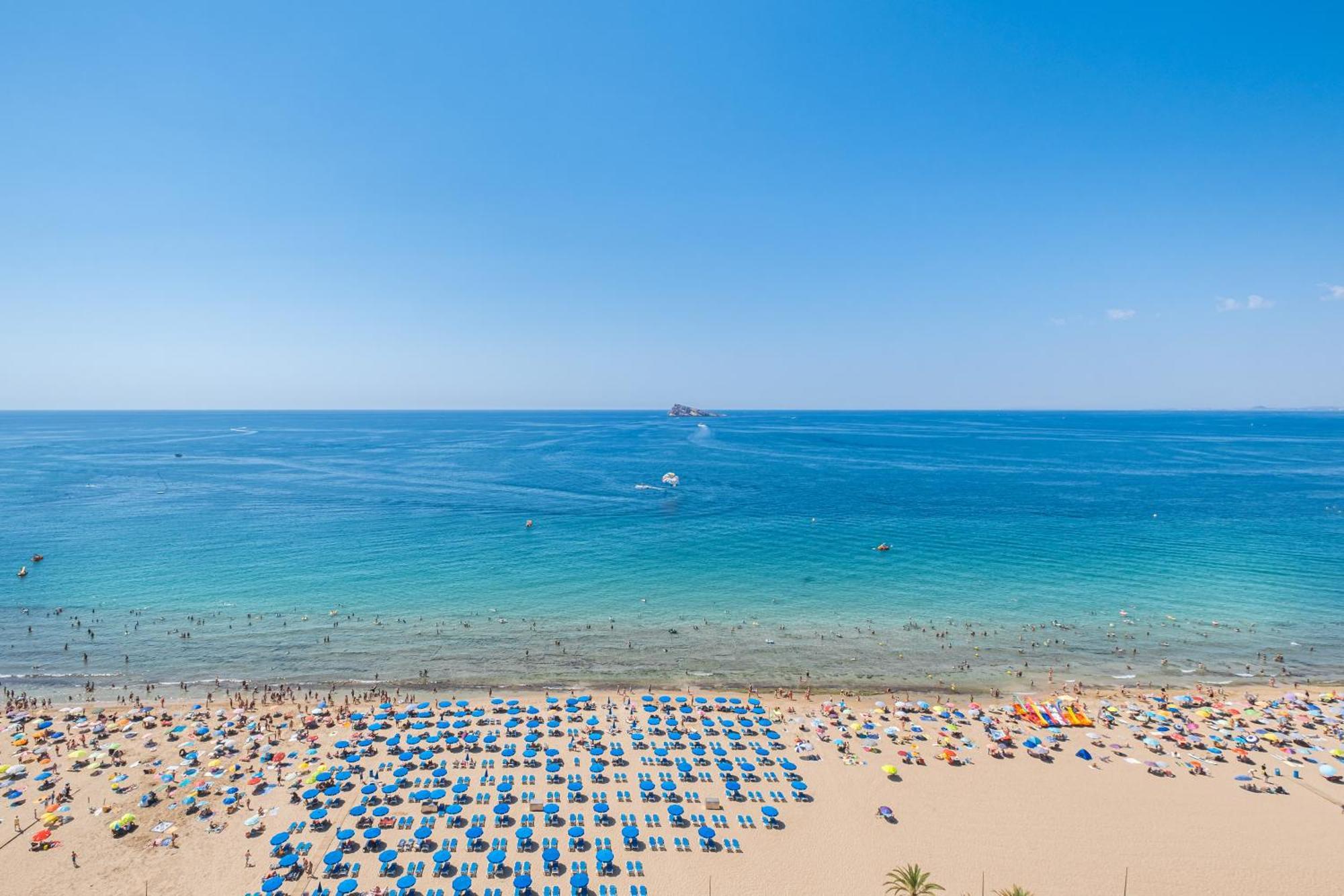 Santa Margarita Deluxe 14-C Levante Beach เบนิดอร์ม ภายนอก รูปภาพ